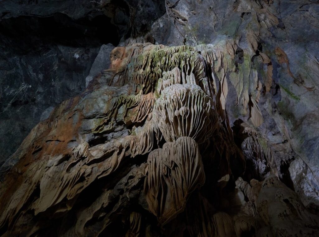 science cave formations